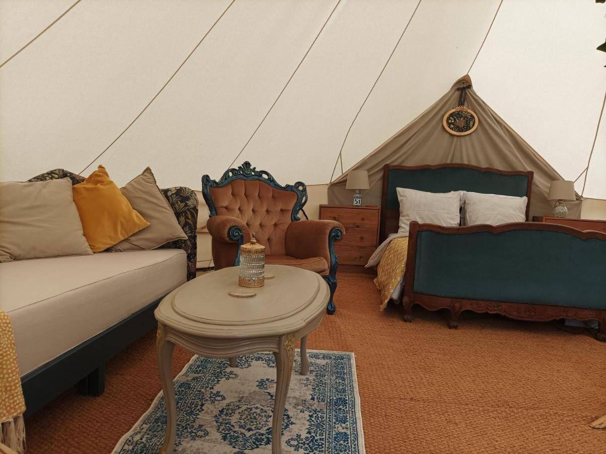 La Toile Sous Les Etoiles Hotel Charron  Ngoại thất bức ảnh